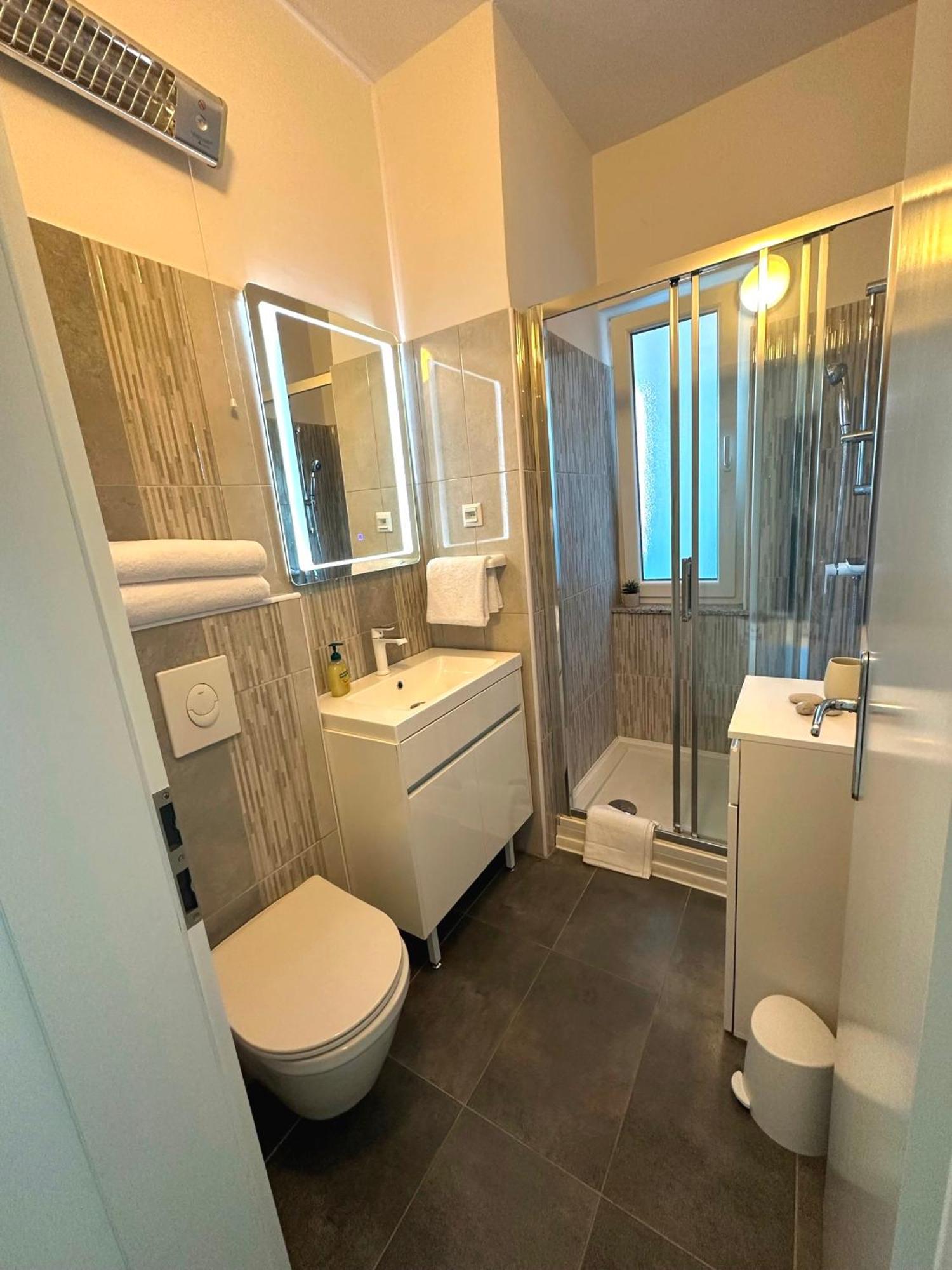 Spacious 3Bdr App In Center "Sunny Bayside" Zadar Exterior photo